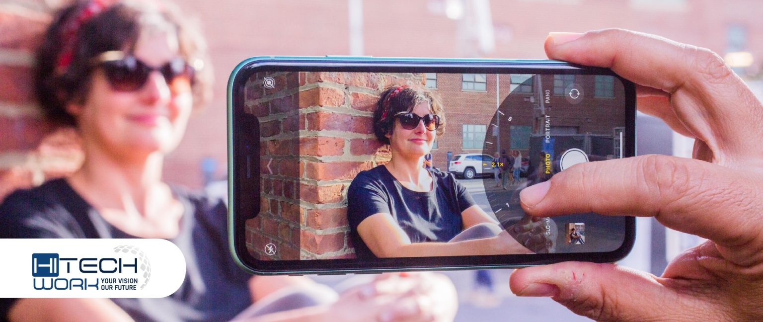How To Change Featured Photos On IPhone
