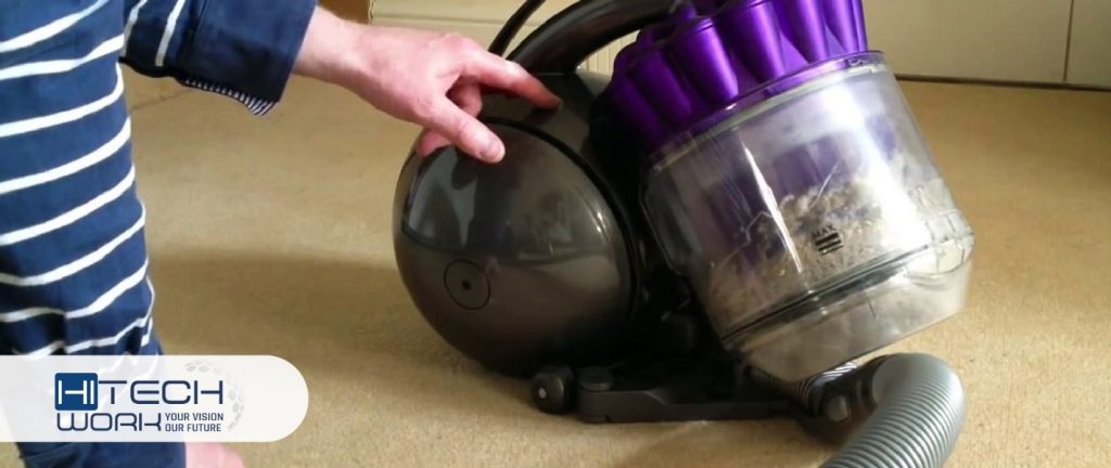 Empty a Dyson Vacuum